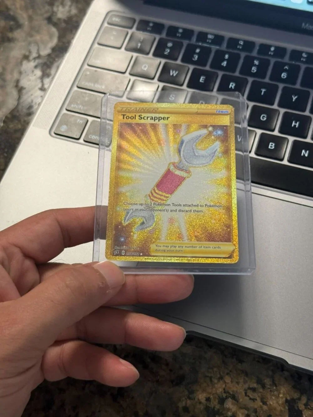 Pokemon Tool Scrapper 208/192 Gold Secret Rare Rebel Clash 2020 Trainer Card