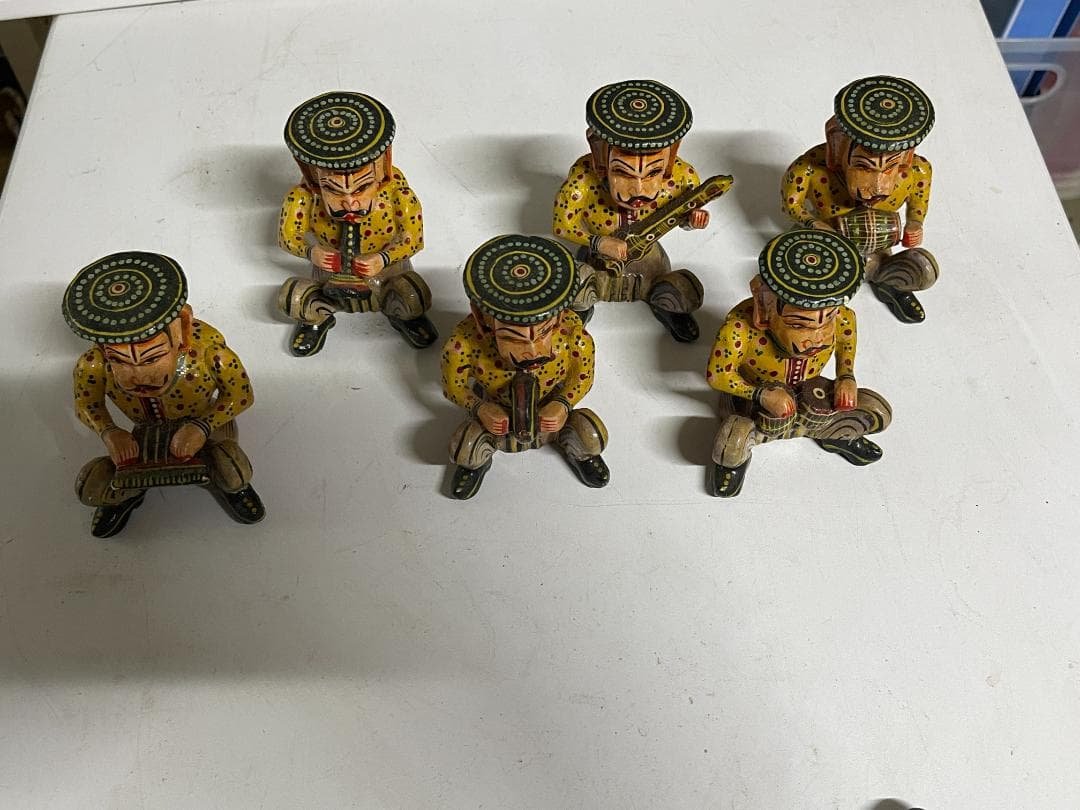 set dolls
